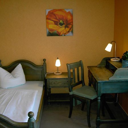 Landhotel Am Fuchsbach Berga  Екстериор снимка